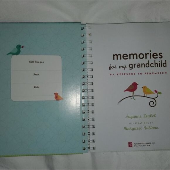 New Memories for My Grandchild Journal - Picture 3 of 6